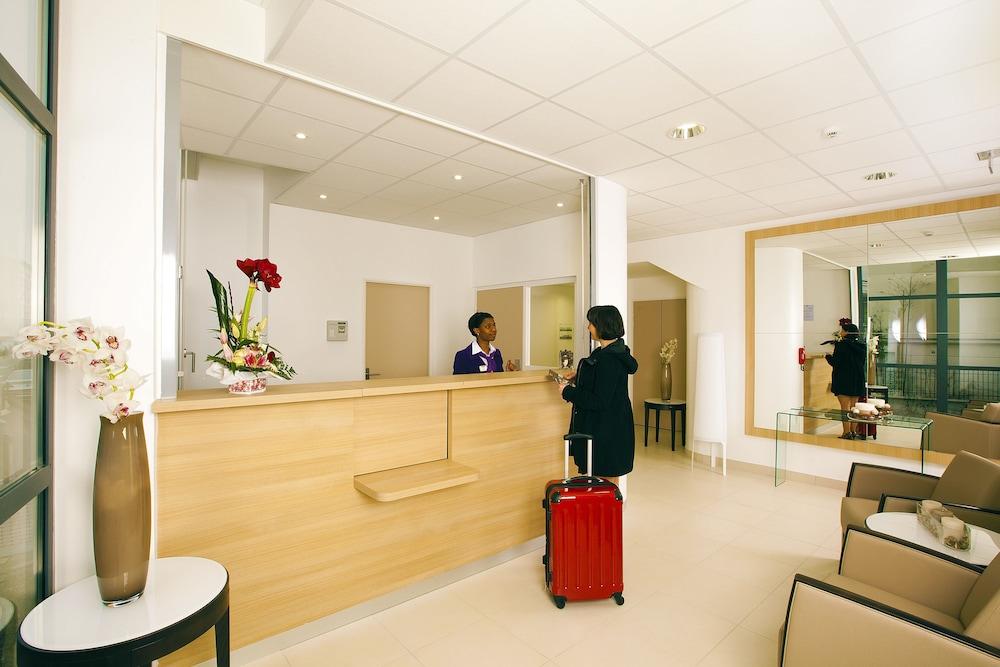 Residhome Neuilly Bords De Marne Dış mekan fotoğraf